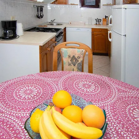 Grzin Apartment